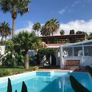 https://casa-maria-64.tenerifehoteles.net