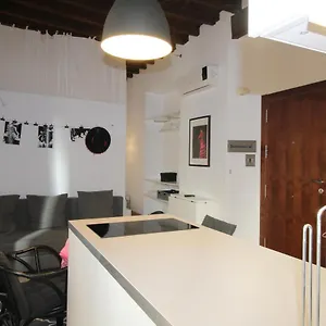 del-parque-flats-alvarez-suite.es-andalucia.com/